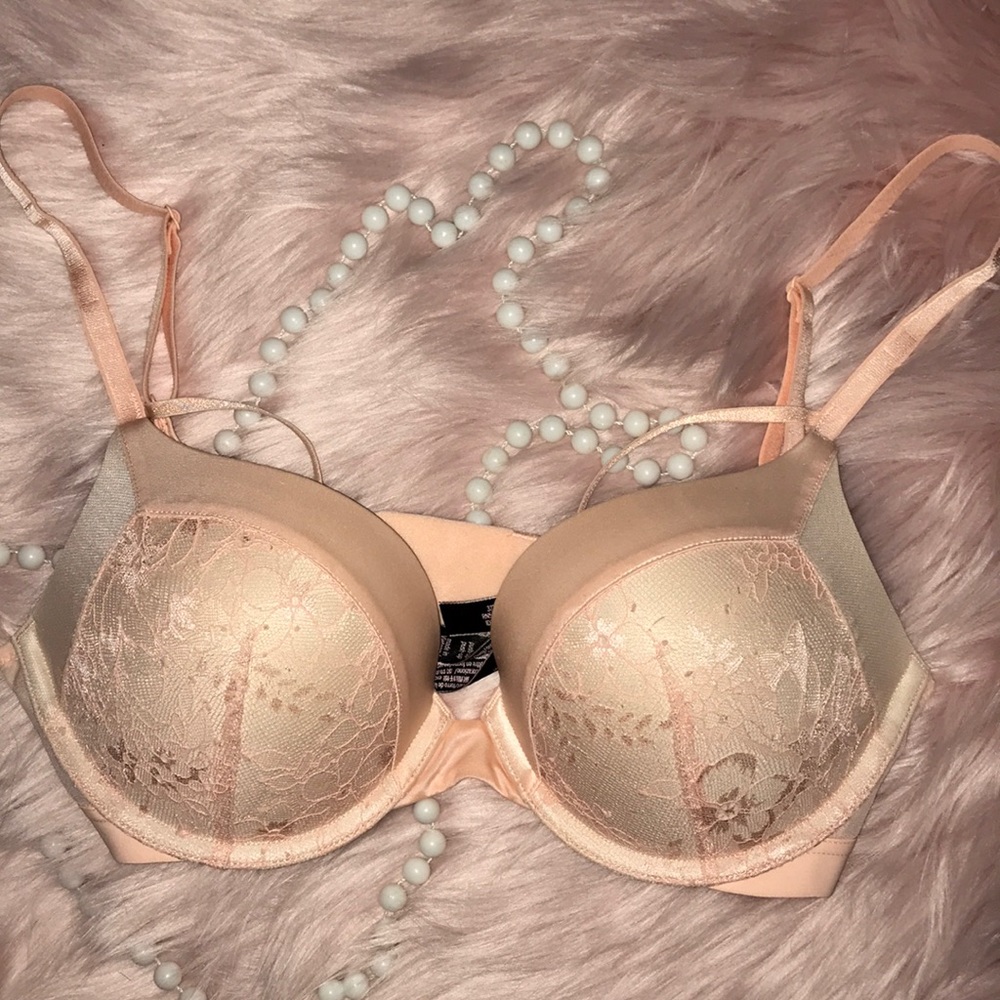 Peach Limited edition bra by Victoria Secret